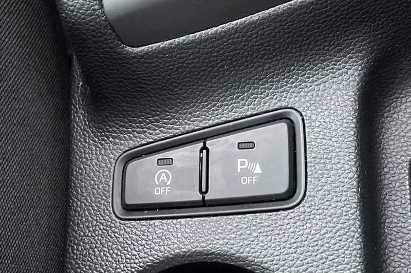 Used Hyundai i20 2018 for sale - 77513861: Photo 25