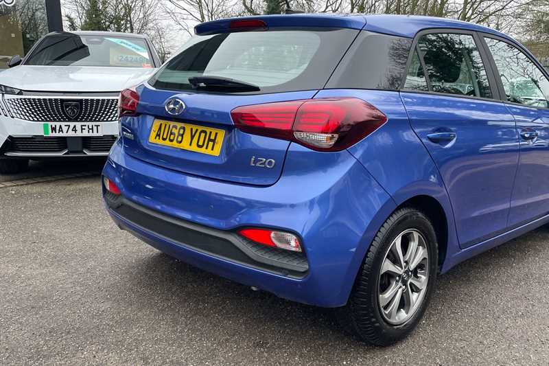 Used Hyundai i20 2018 for sale - 77513861: Photo 35