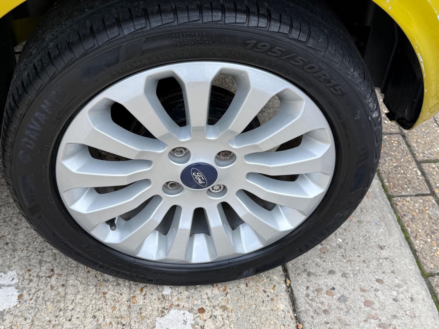 Used Ford Ka 2014 for sale - 76926940: Photo 21