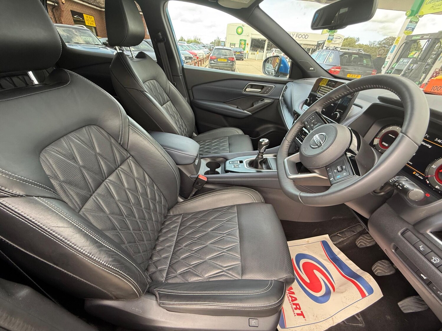 Used Nissan Qashqai for sale - 76992744: Photo 12