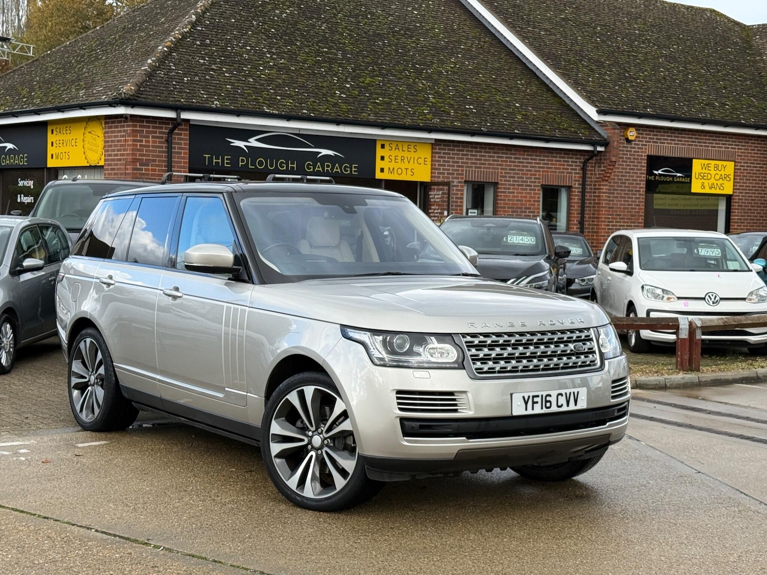 Used Land Rover Range Rover 2016 for sale - 76512573: Photo 1