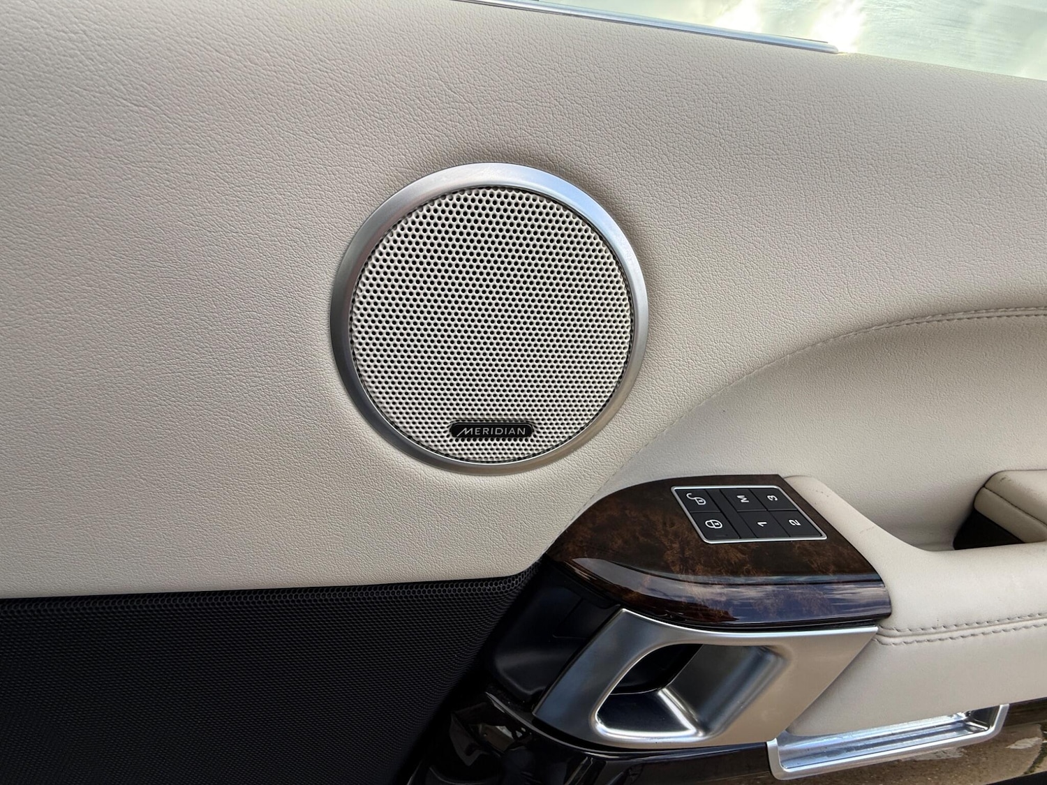 Used Land Rover Range Rover 2016 for sale - 76512573: Photo 15