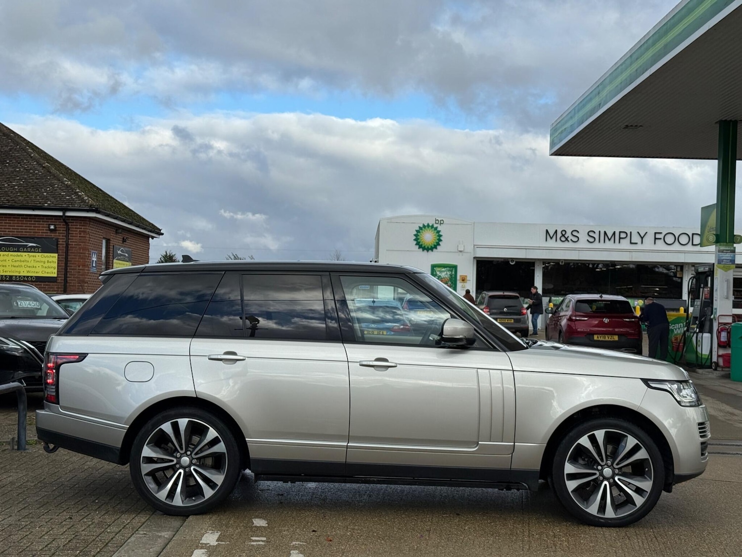 Used Land Rover Range Rover 2016 for sale - 76512573: Photo 3