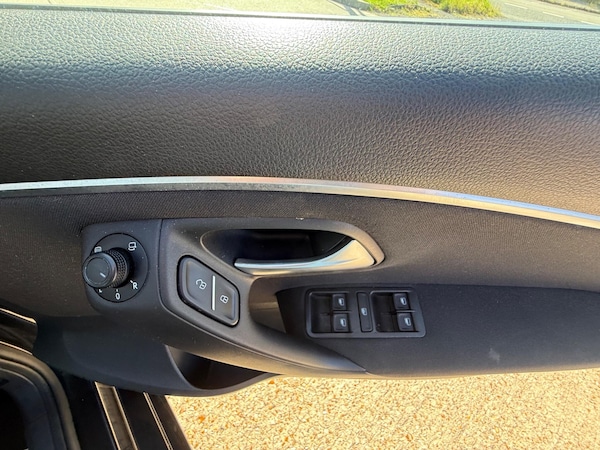 Used Volkswagen Polo 2017 for sale - 76020257: Photo 17