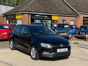 Used Volkswagen Polo 2017 for sale - 76020257: Photo 2