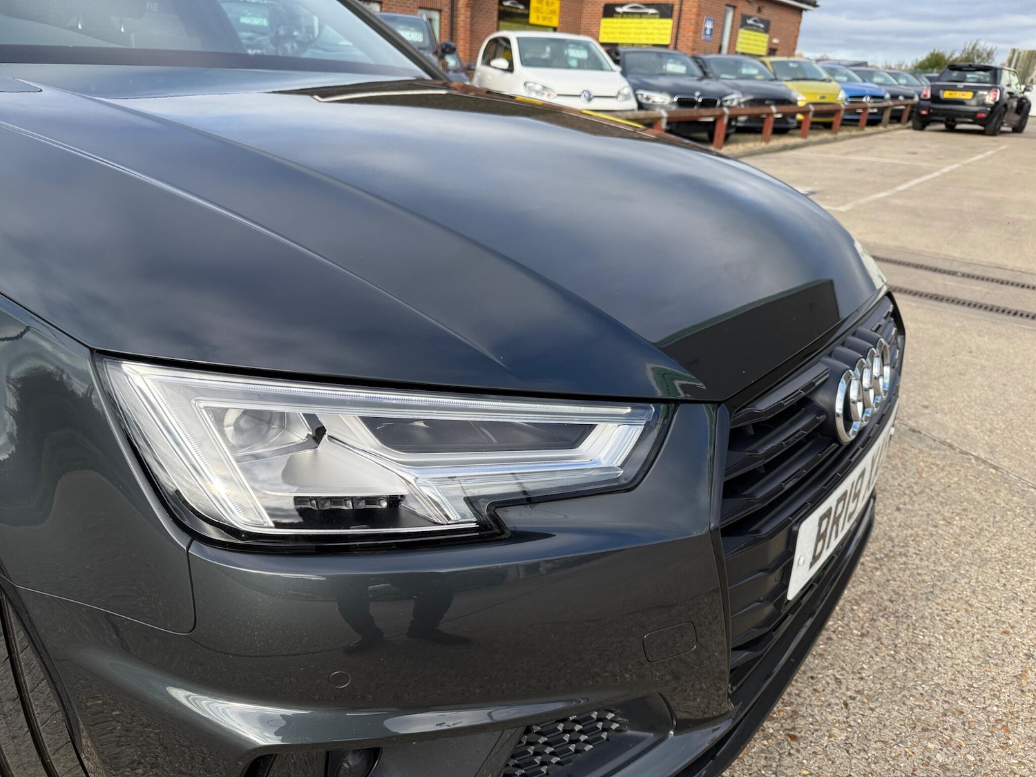 Used Audi A4 2019 for sale - 76645608: Photo 11