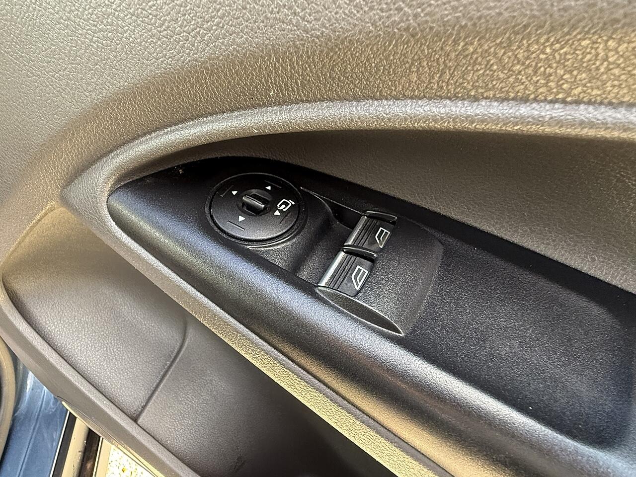 Used Ford Transit Connect 2020 for sale - 76377490: Photo 37