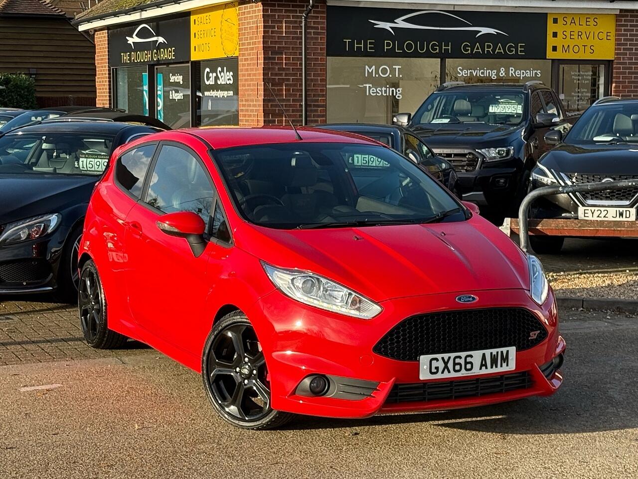 Used Ford Fiesta 2017 for sale - 76786886: Photo 2