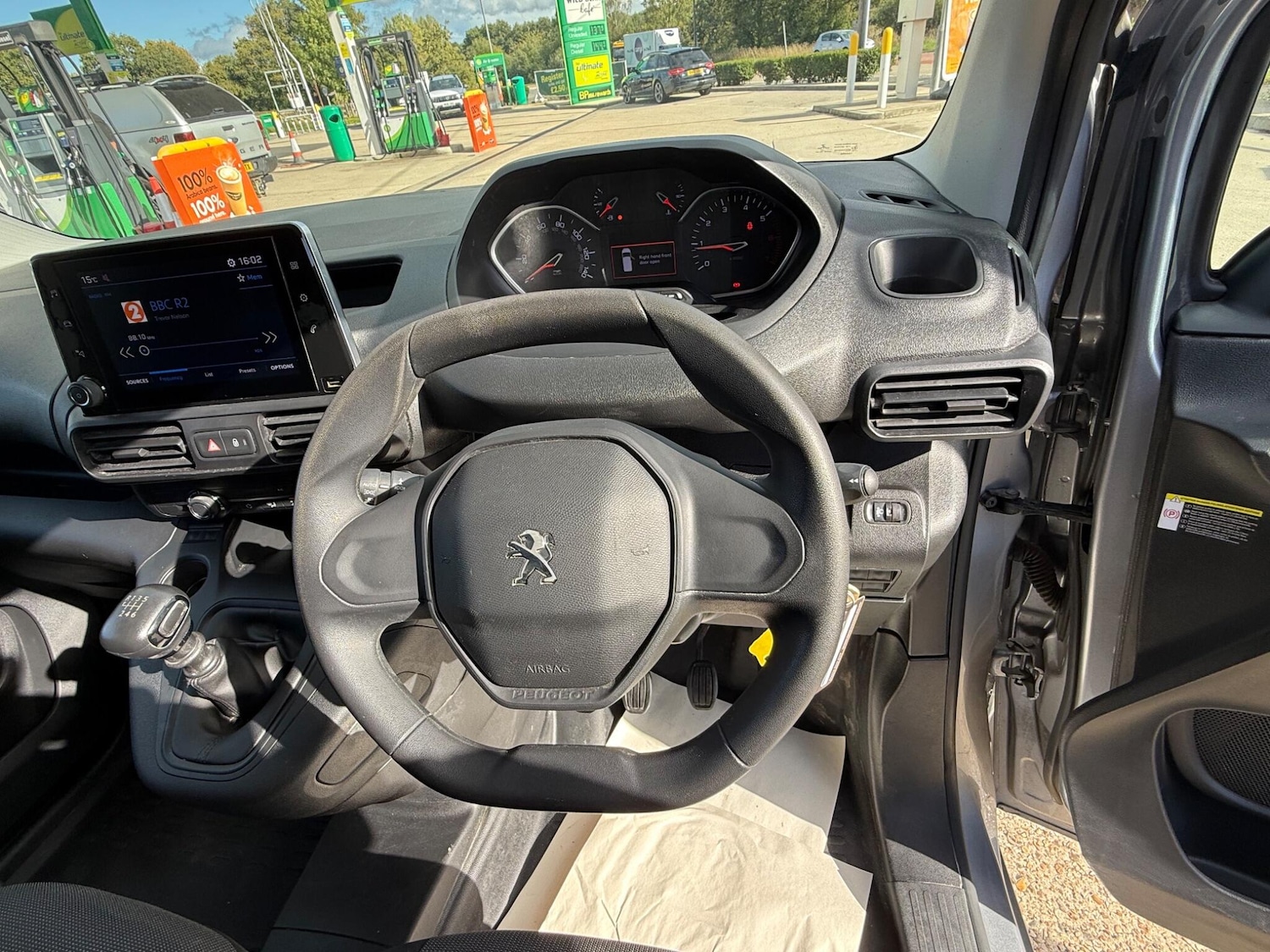 Used Peugeot Partner 2022 for sale - 76175188: Photo 11