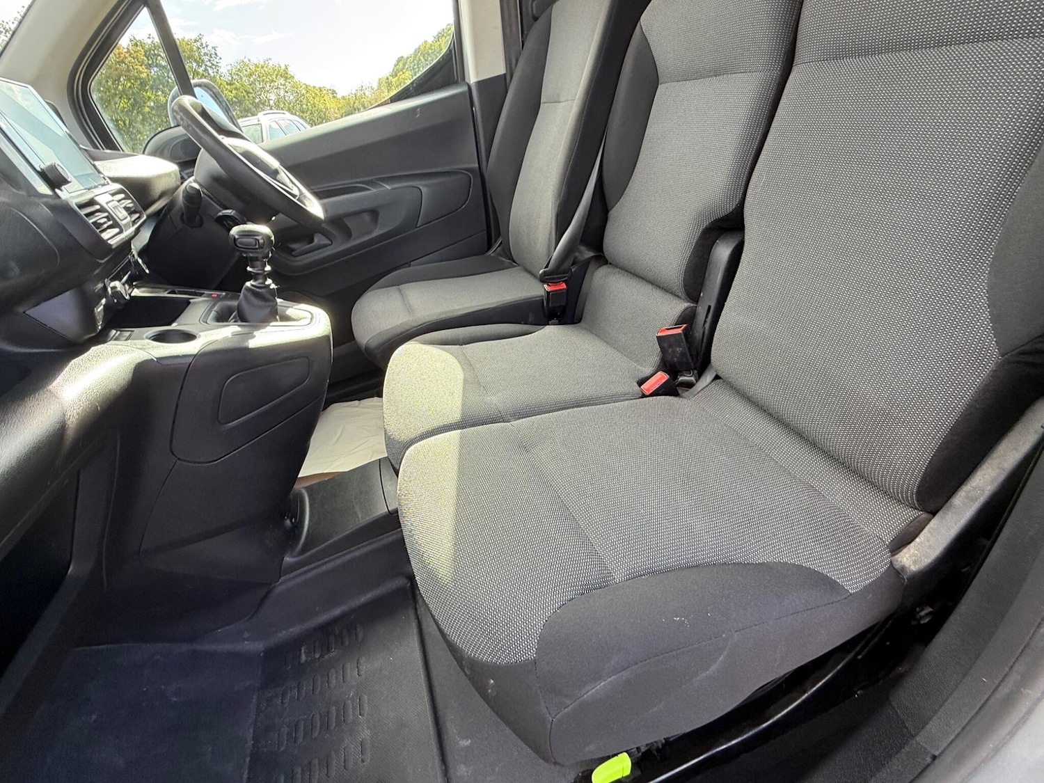 Used Peugeot Partner 2022 for sale - 76175188: Photo 12