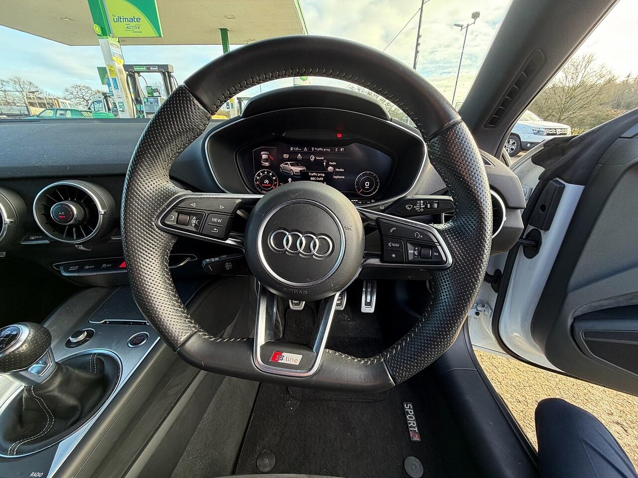 Used Audi TT 2017 for sale - 77230373: Photo 16