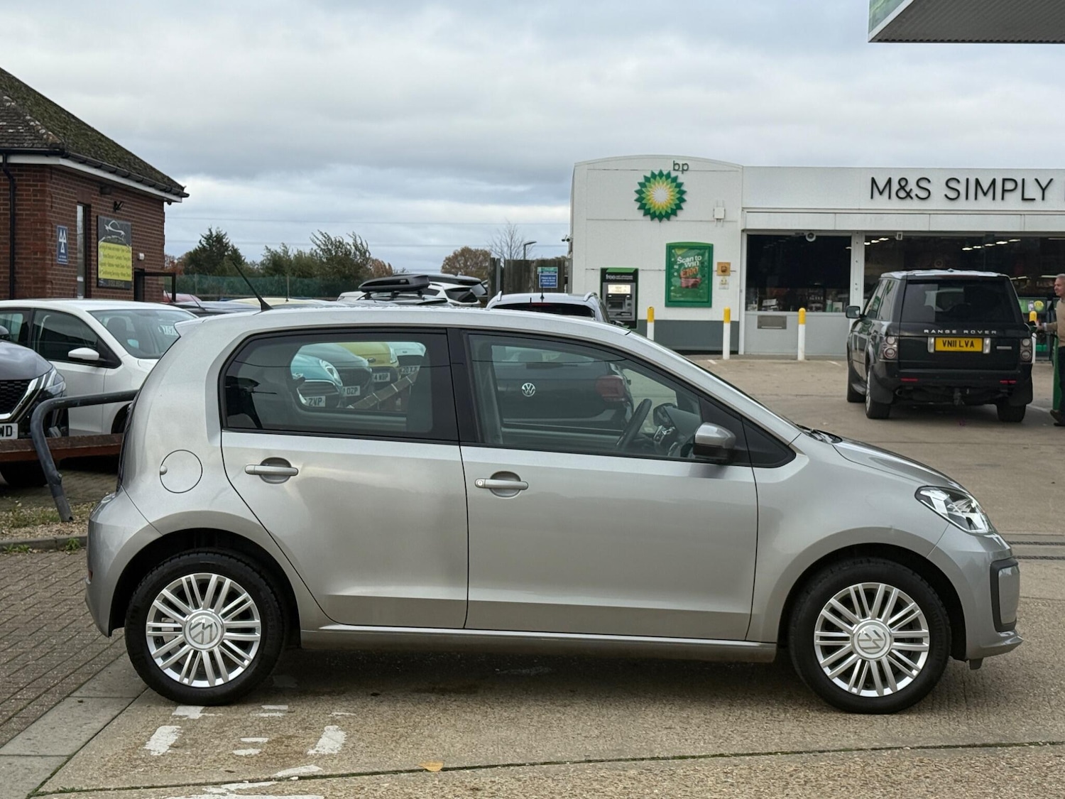Used Volkswagen up! 2020 for sale - 76521655: Photo 3