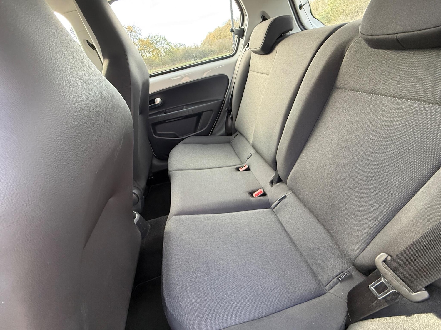 Used Volkswagen up! 2017 for sale - 76632636: Photo 23