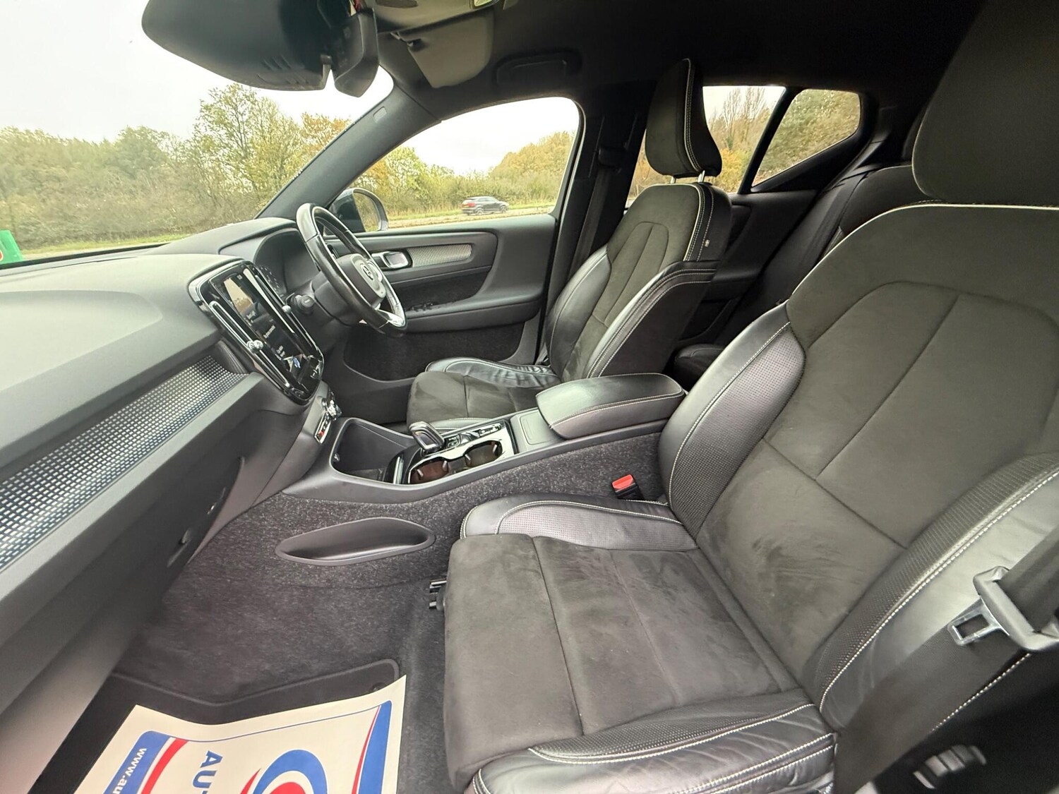 Used Volvo XC40 2020 for sale - 76572290: Photo 21