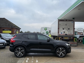 Used Volvo XC40 2020 for sale - 76572290: Photo