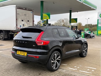 Used Volvo XC40 2020 for sale - 76572290: Photo