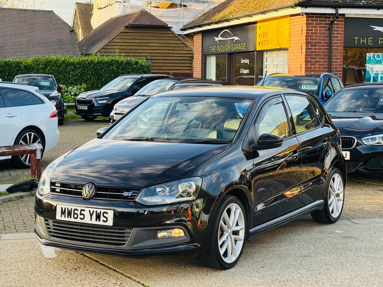 Used Volkswagen Polo 2015 for sale - 76485728: Photo 3