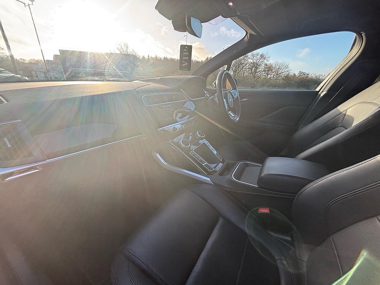 Used Jaguar I-Pace 2020 for sale - 76886170: Photo 17