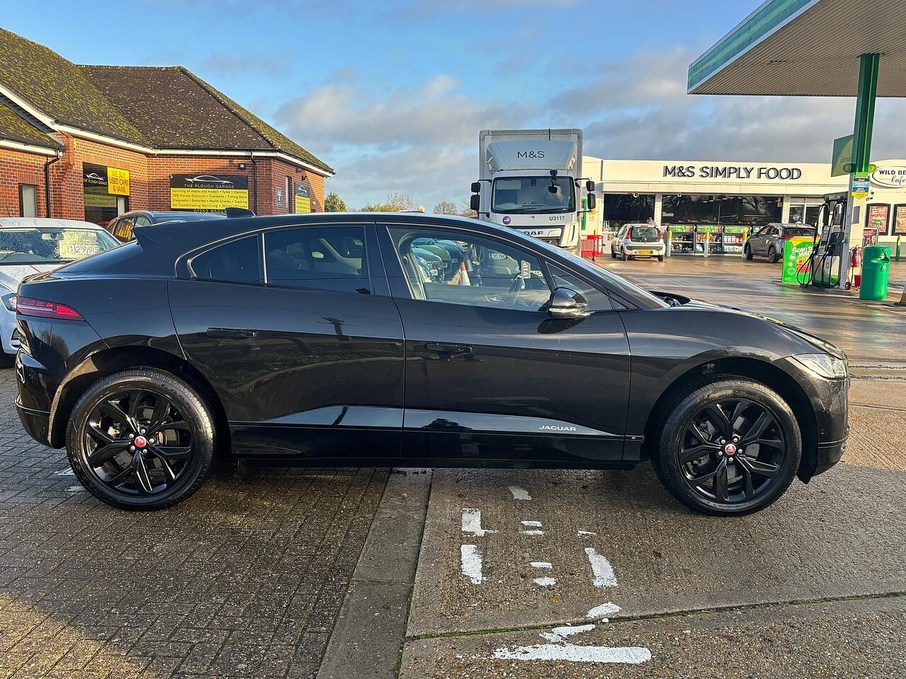 Used Jaguar I-Pace 2020 for sale - 76886170: Photo 2