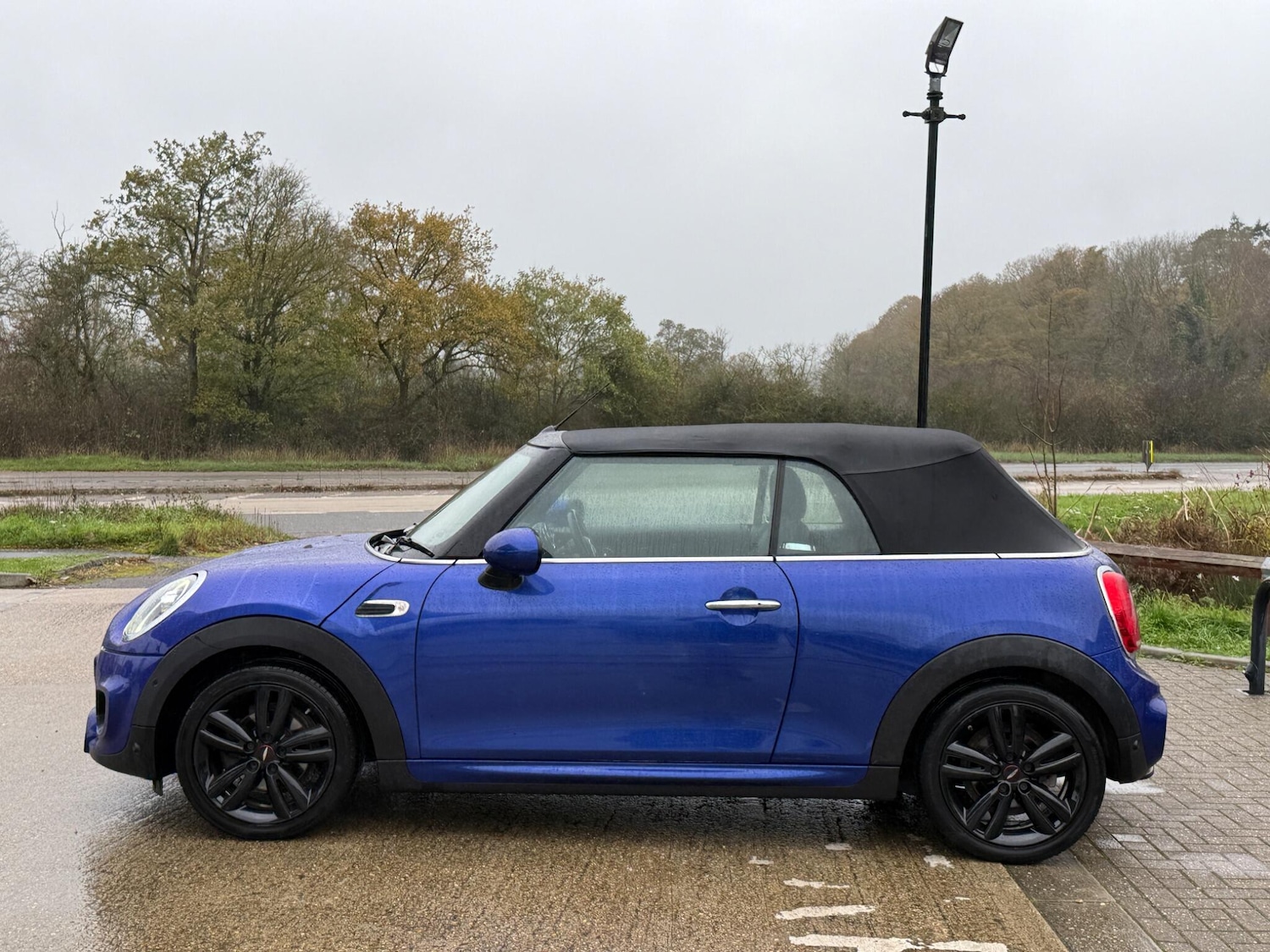 Used MINI Convertible 2019 for sale - 76689964: Photo 7