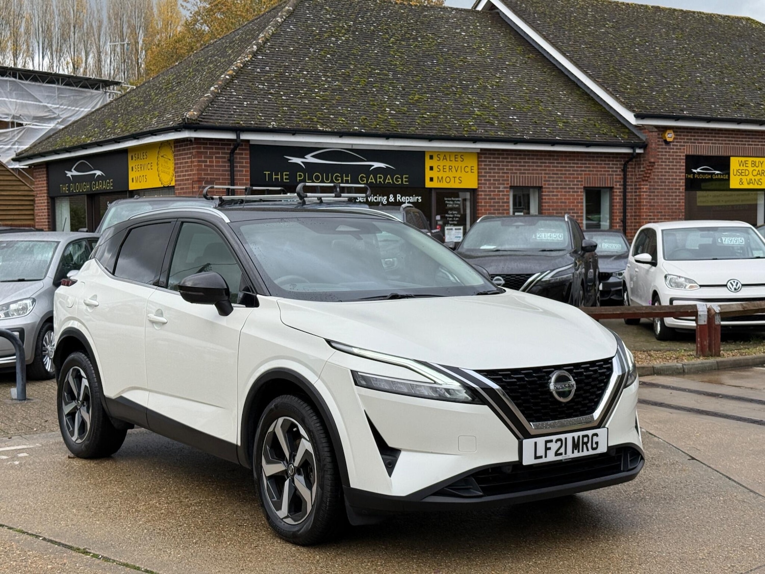 Used Nissan Qashqai 2021 for sale - 76513284: Photo 2