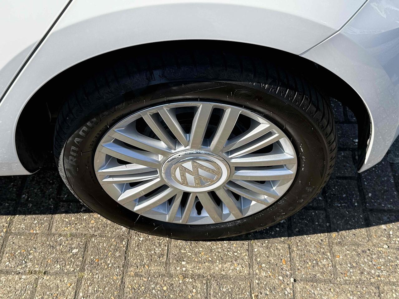 Used Volkswagen up! 2016 for sale - 76995367: Photo 14