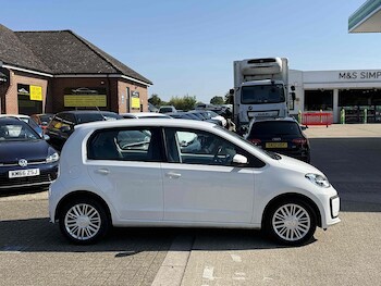 Used Volkswagen up! 2016 for sale - 76995367: Photo