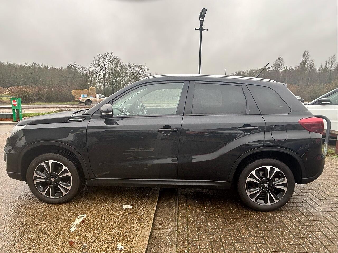 Used Suzuki Vitara 2021 for sale - 77016075: Photo 5