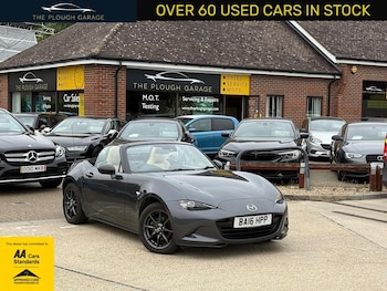 2016 (16) - 1.5 Sport Nav 2dr