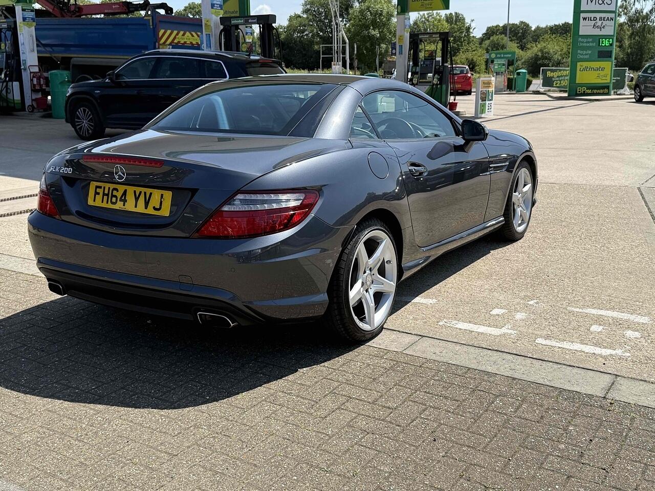 Used Mercedes-Benz SLK 2015 for sale - 76240078: Photo 11