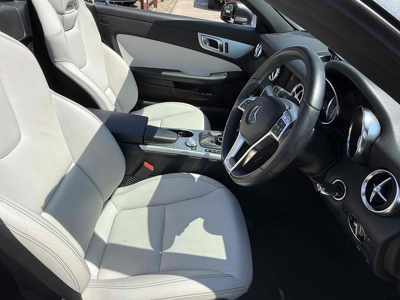 Used Mercedes-Benz SLK 2015 for sale - 76240078: Photo 16