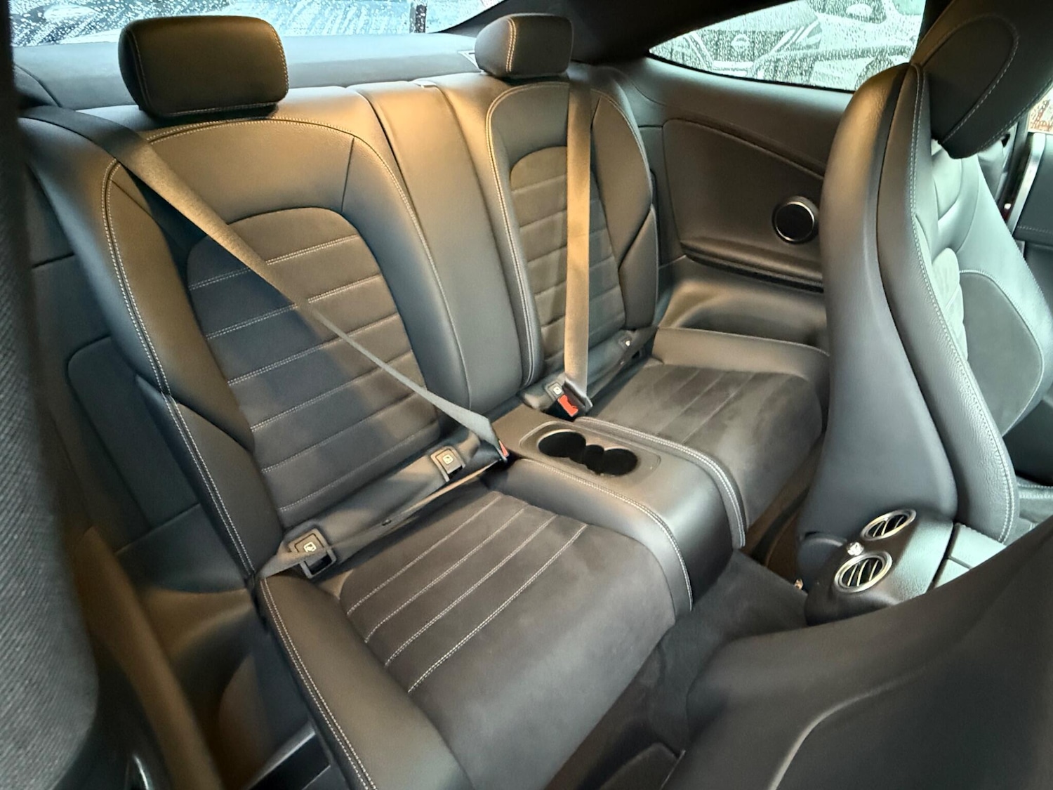 Used Mercedes-Benz C Class 2018 for sale - 76689971: Photo 38