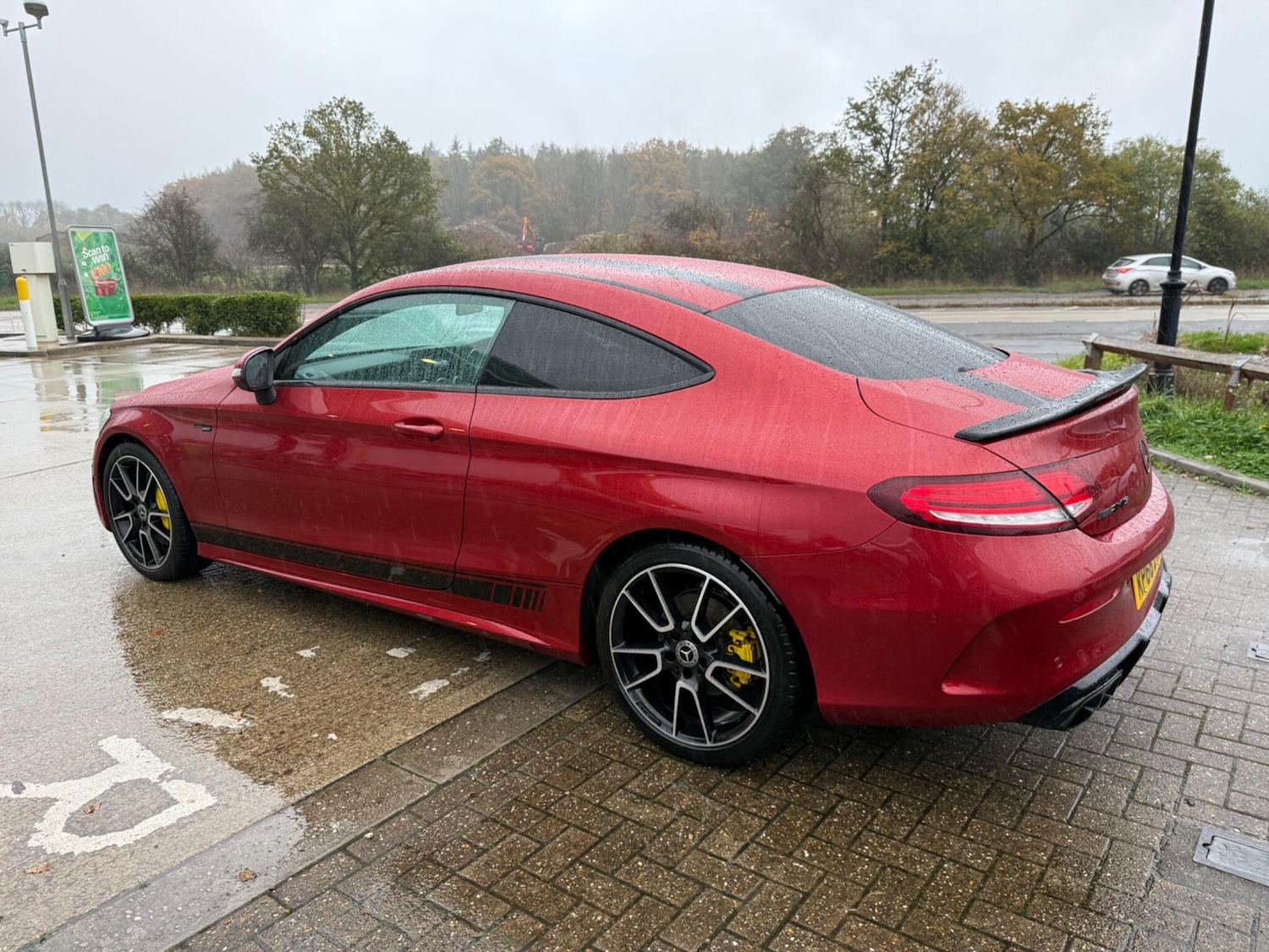 Used Mercedes-Benz C Class 2018 for sale - 76689971: Photo 4