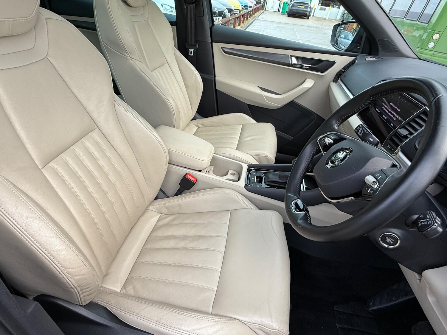 Used Skoda Karoq 2021 for sale - 76644632: Photo 17