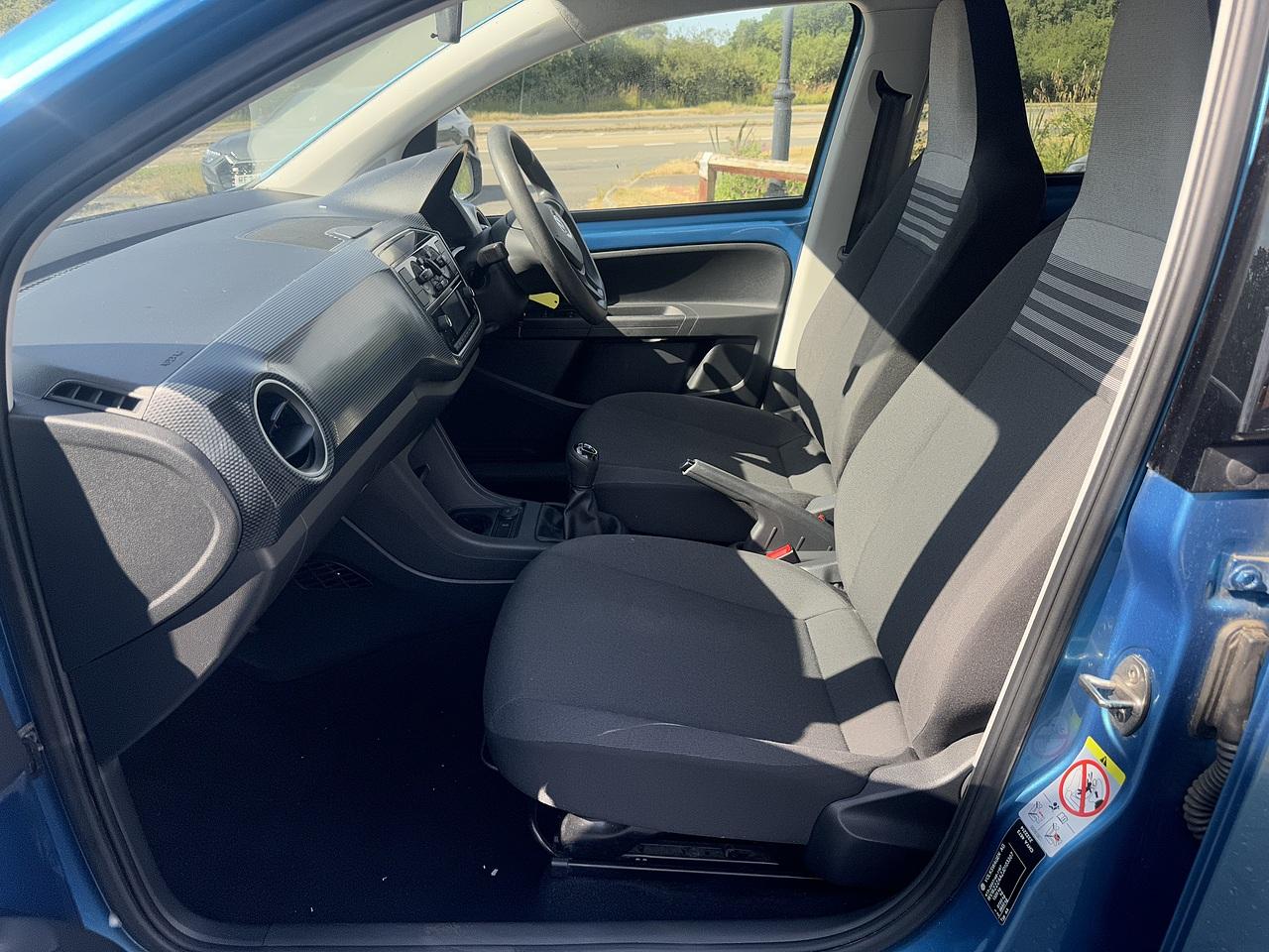 Used Volkswagen up! 2017 for sale - 75883918: Photo 27