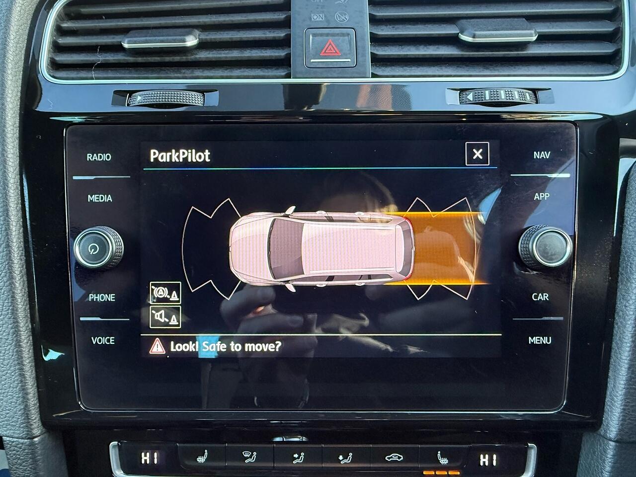 Used Volkswagen Golf 2017 for sale - 77081290: Photo 22