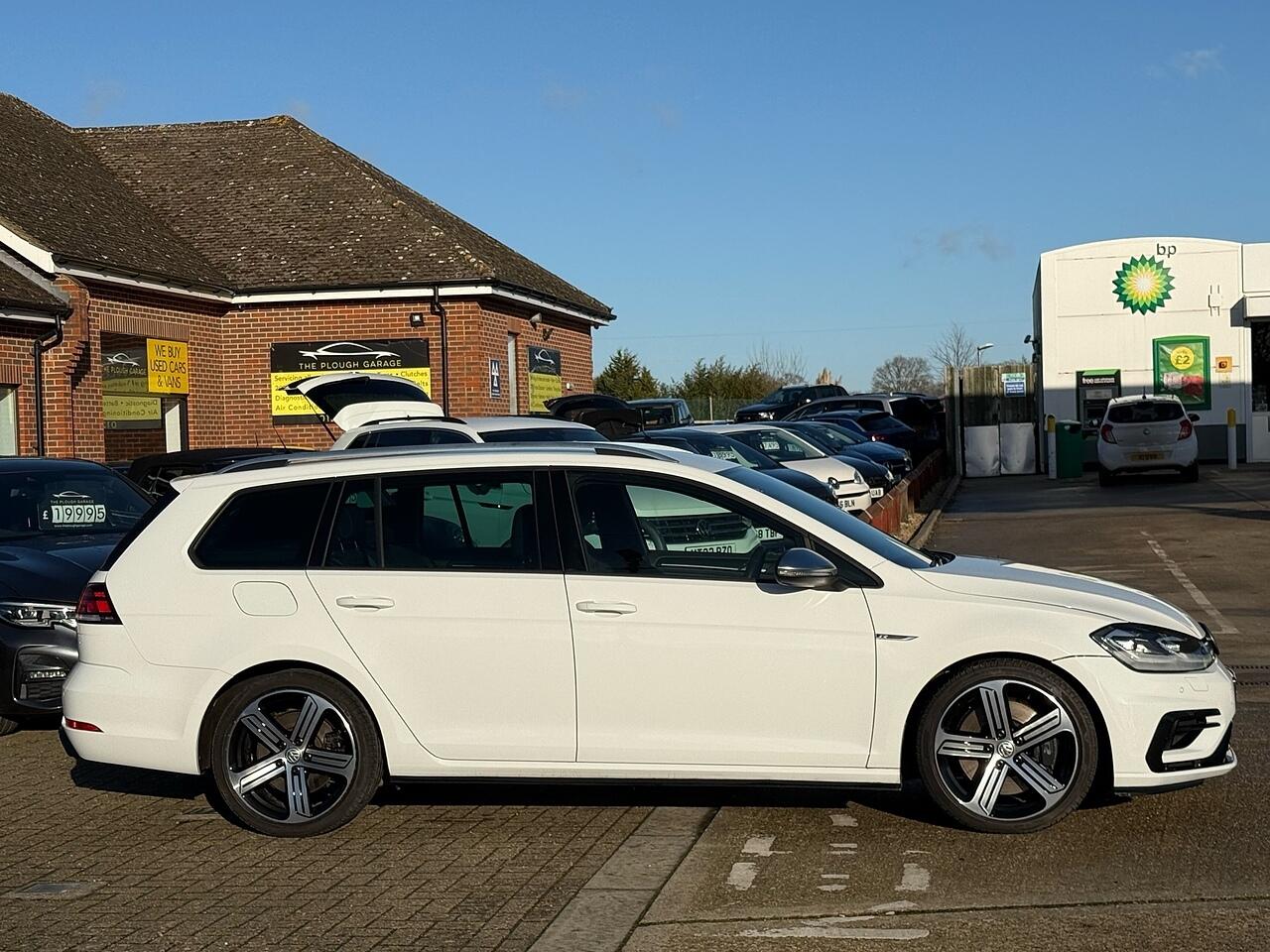 Used Volkswagen Golf 2017 for sale - 77081290: Photo 33