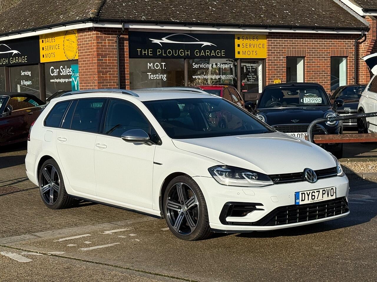 Used Volkswagen Golf 2017 for sale - 77081290: Photo 4