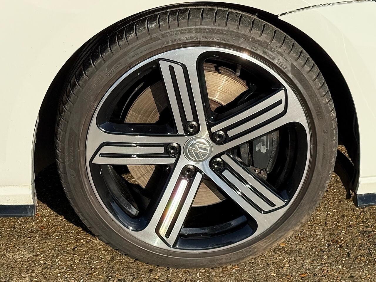 Used Volkswagen Golf 2017 for sale - 77081290: Photo 40