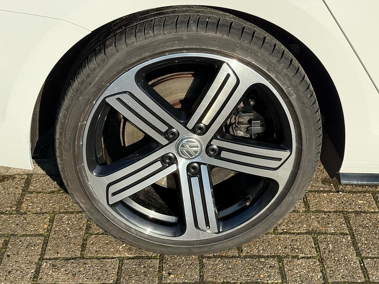 Used Volkswagen Golf 2017 for sale - 77081290: Photo 42