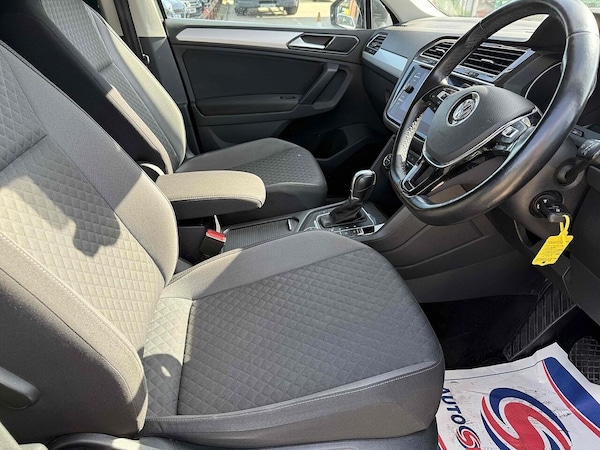 Used Volkswagen Tiguan 2018 for sale - 76240100: Photo 14