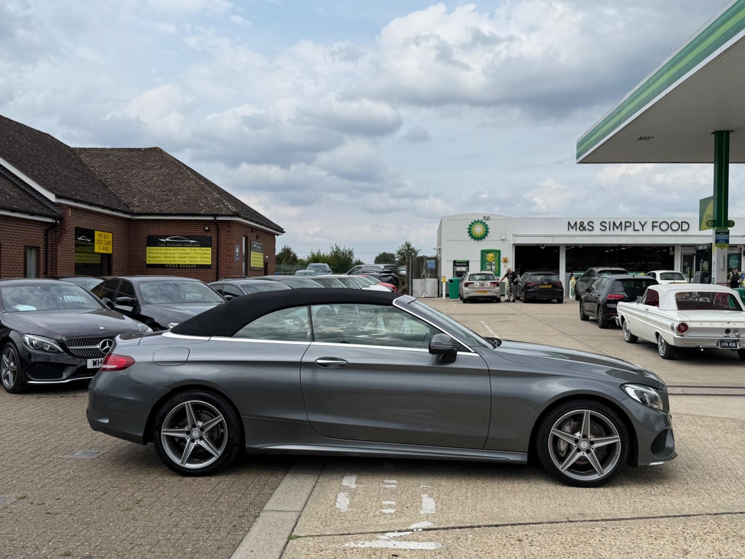 Used Mercedes-Benz C Class 2017 for sale - 76572004: Photo 3