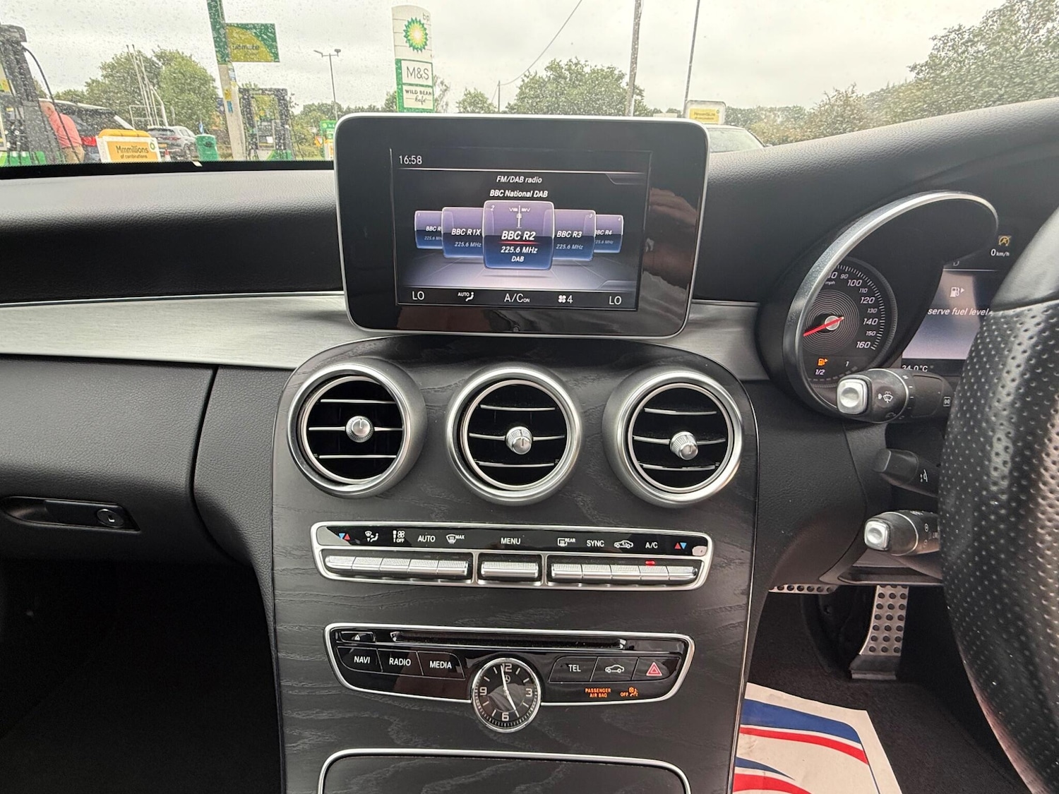 Used Mercedes-Benz C Class 2017 for sale - 76239866: Photo 13