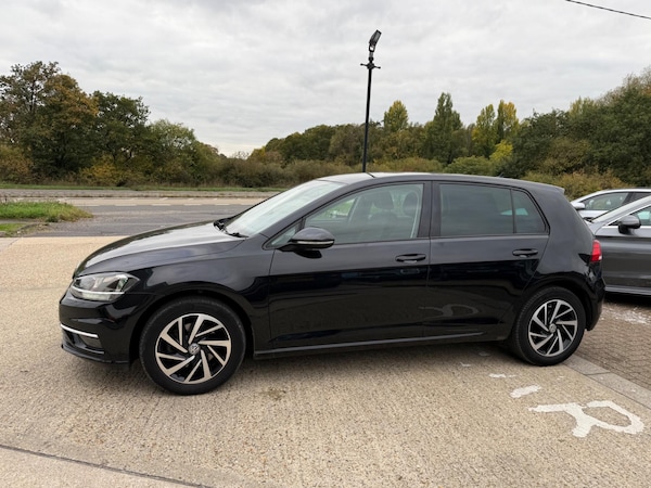 Used Volkswagen Golf 2019 for sale - 76307901: Photo 10
