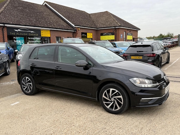 Used Volkswagen Golf 2019 for sale - 76307901: Photo 18