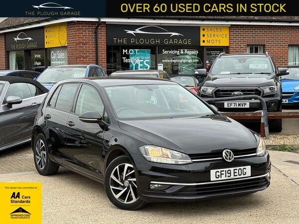 Used Volkswagen Golf 2019 for sale - 76307901: Photo 1