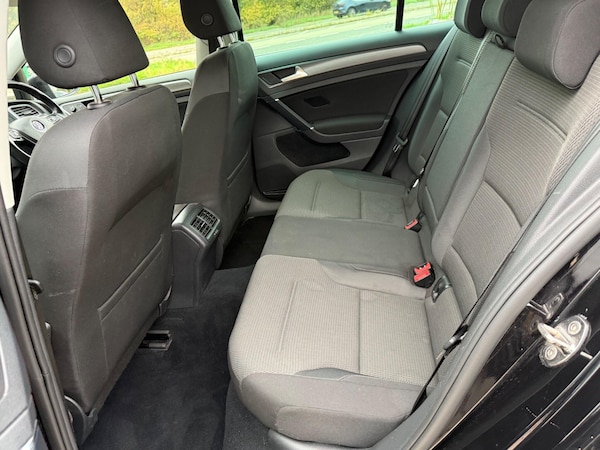 Used Volkswagen Golf 2019 for sale - 76307901: Photo 21