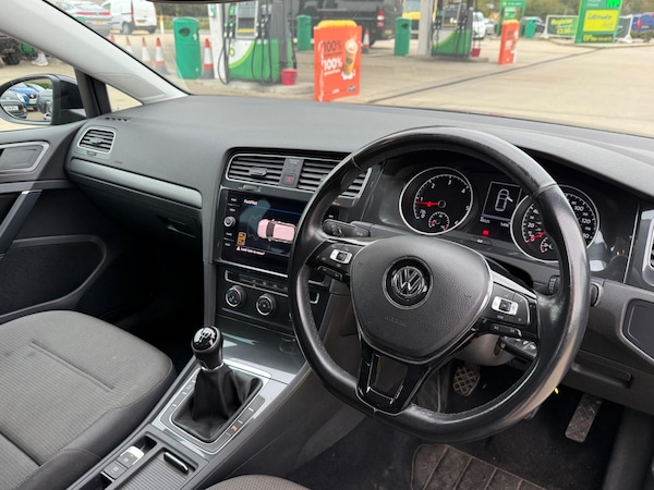 Used Volkswagen Golf 2019 for sale - 76307901: Photo 25