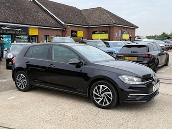 Used Volkswagen Golf 2019 for sale - 76307901: Photo 4