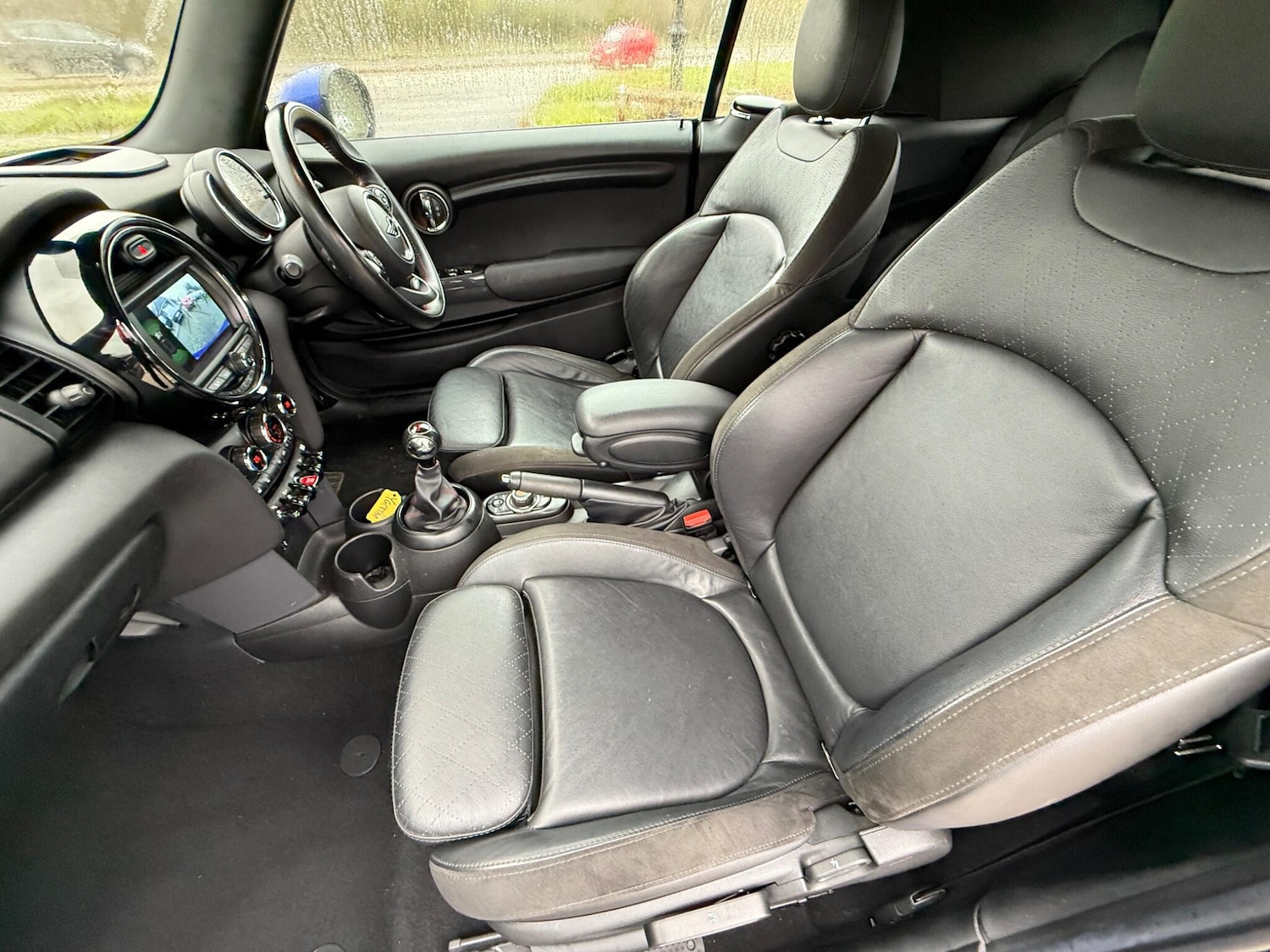 Used MINI Convertible 2019 for sale - 76996879: Photo 14